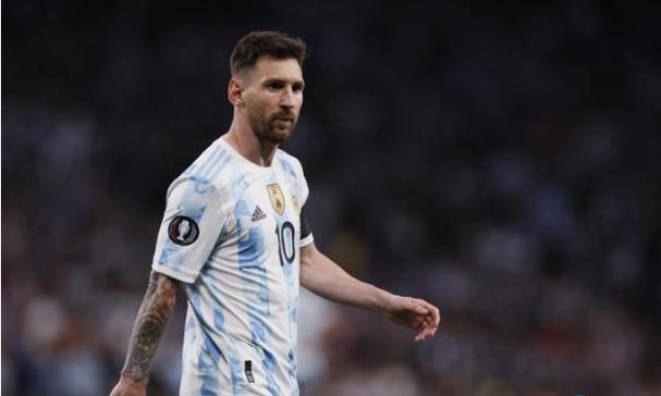 五年四换董事长，茅台掌门“走马灯”，酒香还是位香？